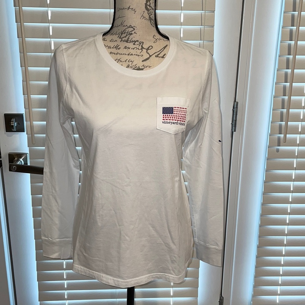 American flag Vineyard Vines shirt